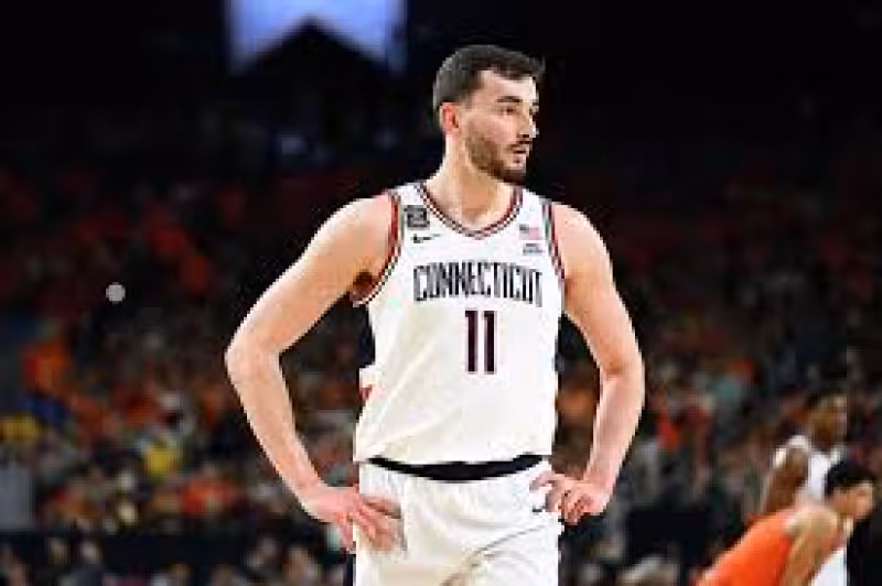 Alex Karaban seeks college basketball immortality with UConn title
