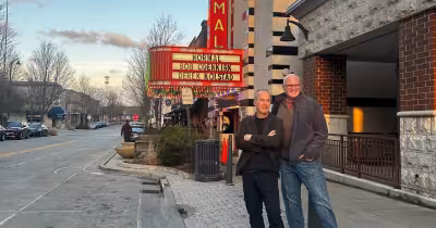 Bob Odenkirk brings Normal preview to sold-out crowd in Normal