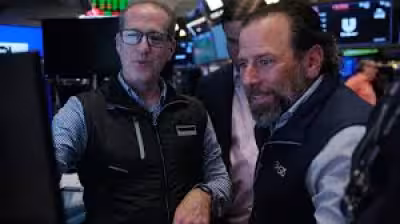 Donald Trump Spurs Dow Jones Industrial Average 0.3% Gain Ahead