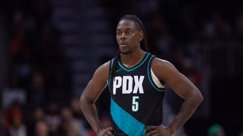 Blazers continue to win Jrue Holiday trade as former guard struggles in new home