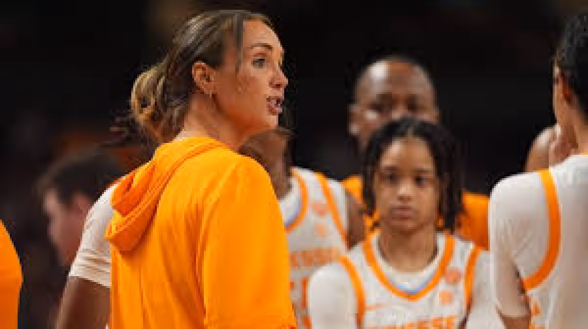 Kim Caldwell Loses Entire Returning Roster After Jaida Civil Enters Portal