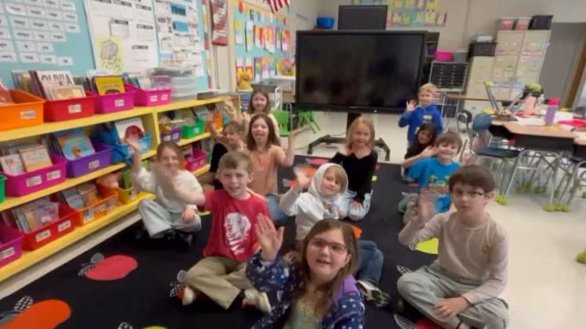 Wmur Weather: Kevin Skarupa visits Grinnell Elementary in Derry