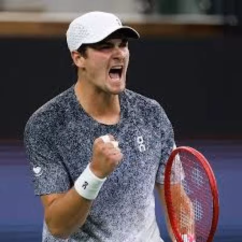 Fonseca se vê no 'caminho certo' para conseguir brigar com Sinner e Alcaraz