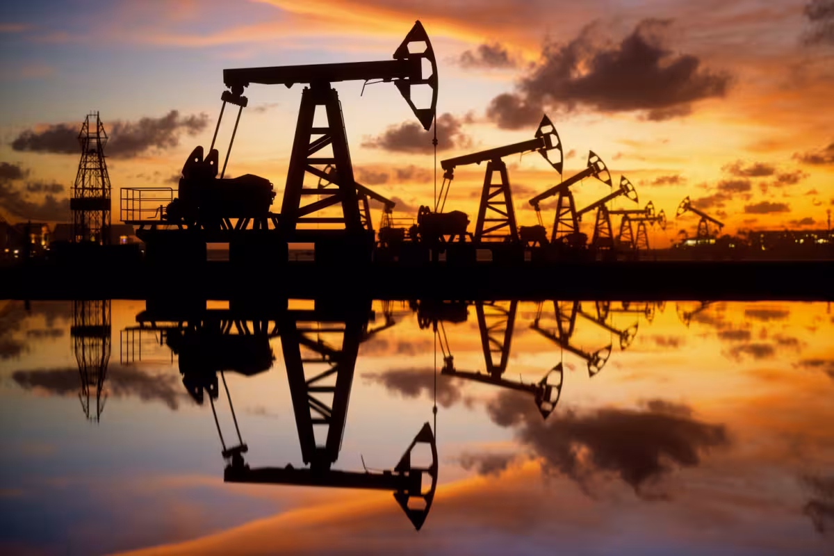 Oxy Stock Rises as Wolfe Lifts Target to $70 on Monday