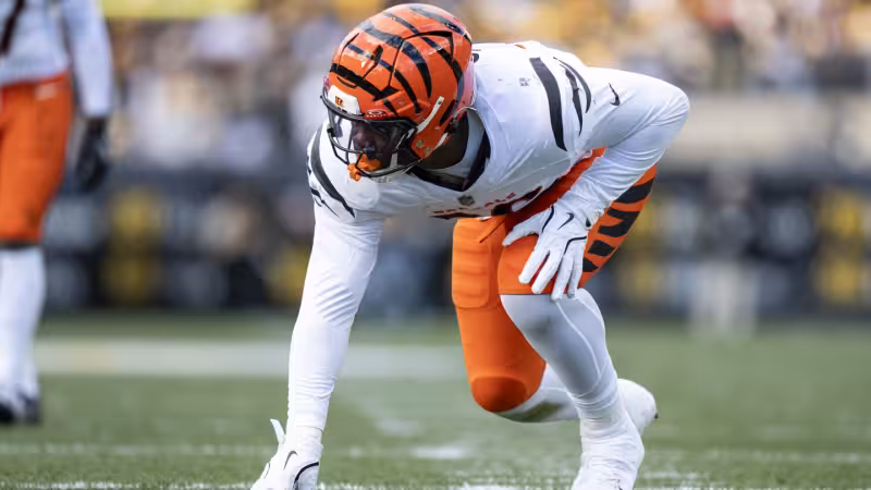 49ers sign former Bengals defensive end Cam Sample