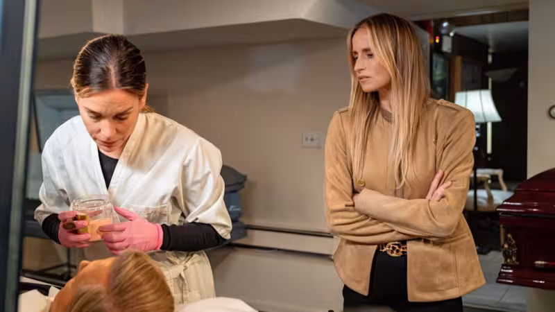 'The Hunting Party' Sneak Peek: Watch Piper Perabo's Chilling Turn as Serial Killer (Exclusive)