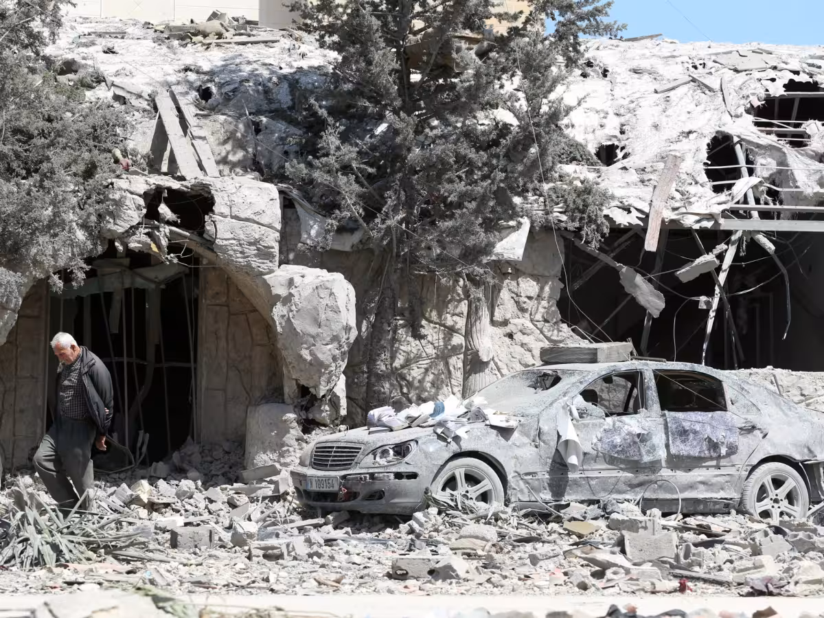 Israel Iran Ceasefire talks face strain as Lebanon violence falls