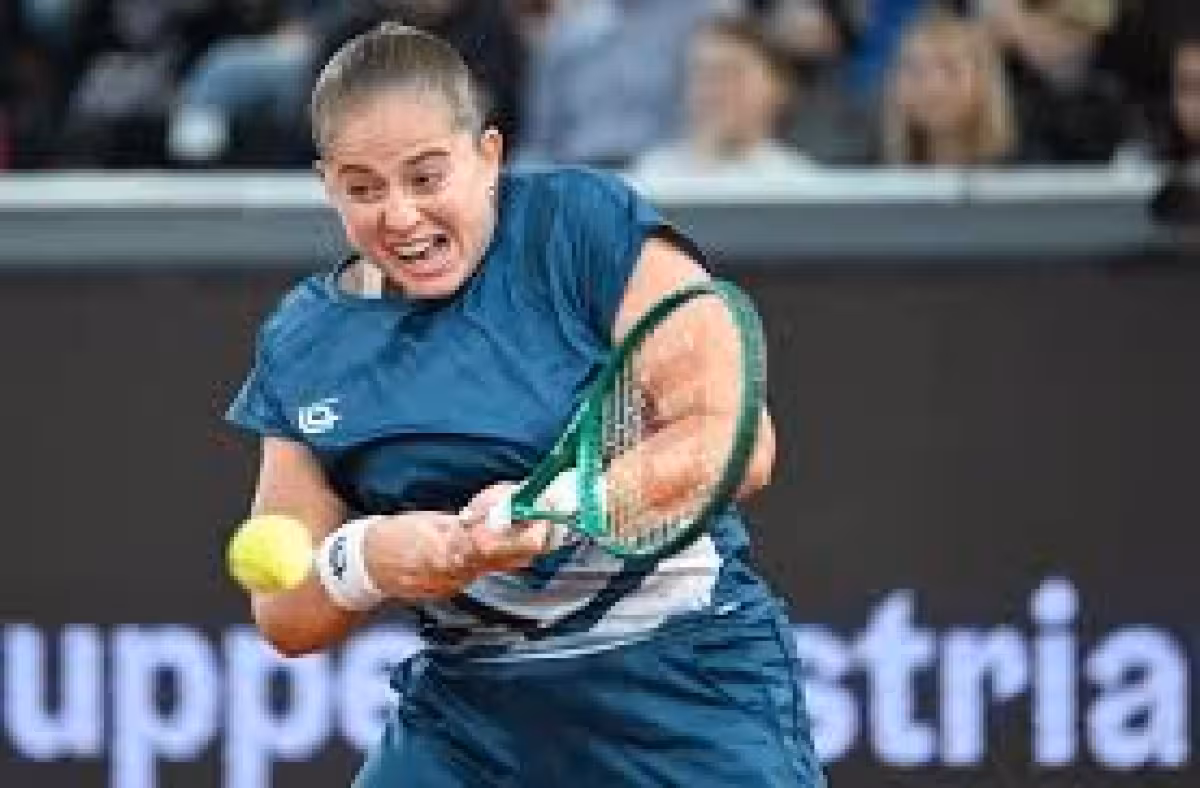 Jelena Ostapenko rallies past Alexandra Eala in Linz after fan dispute