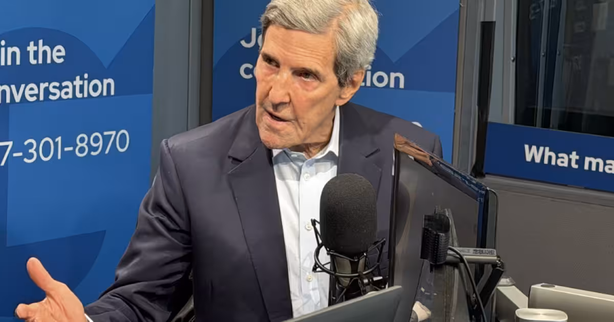 John Kerry blasts Trump Iran war, calls ceasefire 'loosey-goosey'