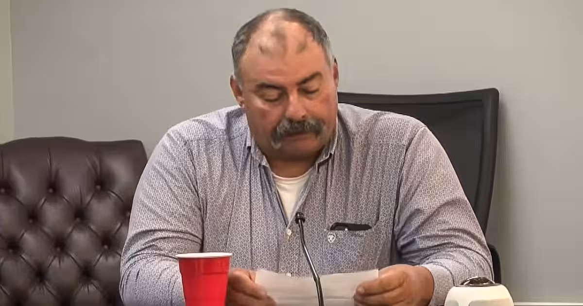 Keith Ervin faces censure after comment to student at board meeting