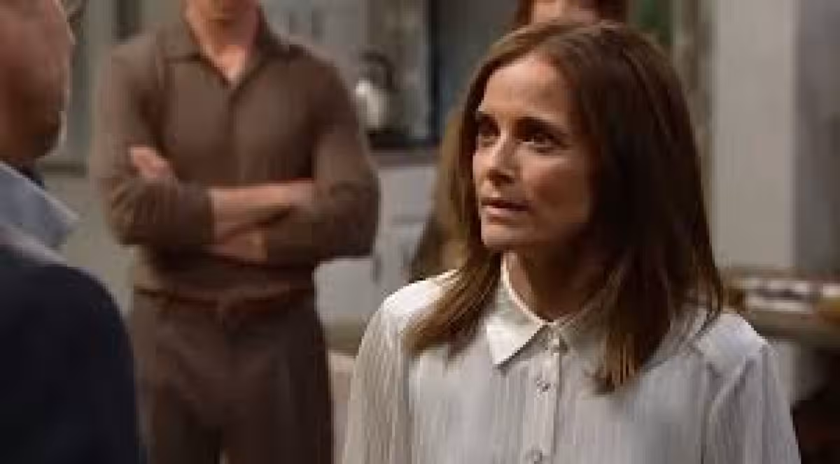 The Bold And The Beautiful: Taylor confronts Ridge in unaired bonus clip