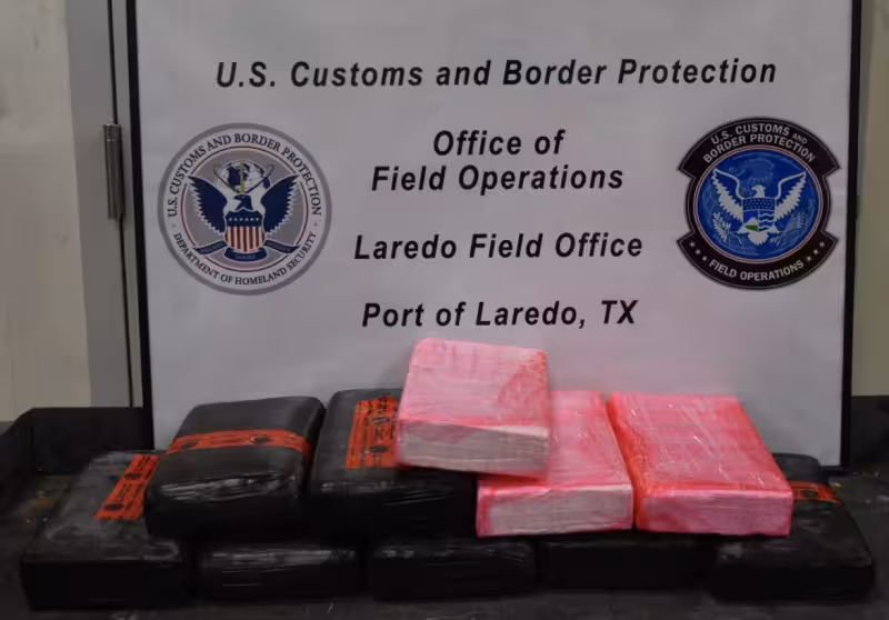 Two arrested after $338K cocaine seizure at Juarez-Lincoln Bridge