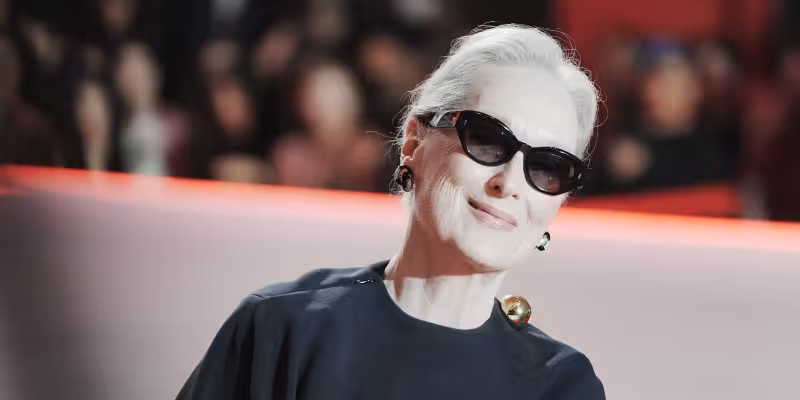 Meryl Streep Brings the Drama to Seoul in an Asymmetrical Celine Cape