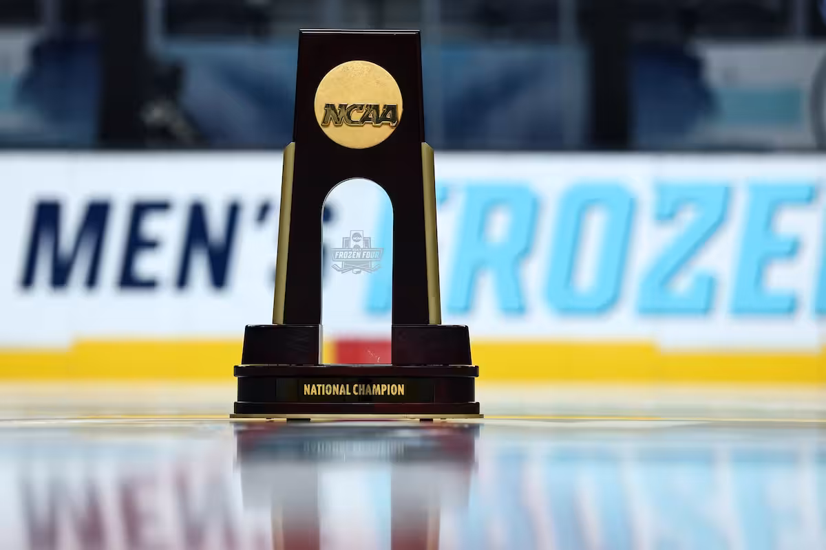 Badger Hockey Score: Wisconsin and Denver open scoreless in Frozen Four final