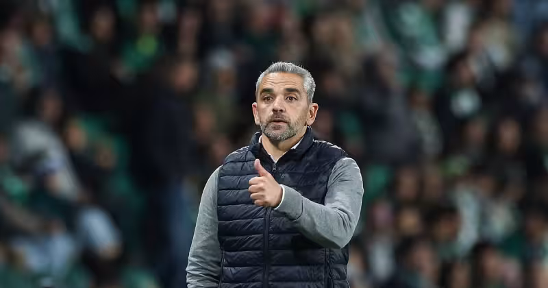 Rui Borges prioritizes I Liga title and warns of Sporting's difficult trip to Estrela da Amadora - Veritas News