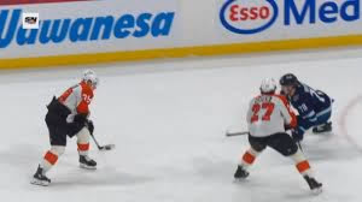 Sean Couturier buyout makes little sense for Flyers, analysis says