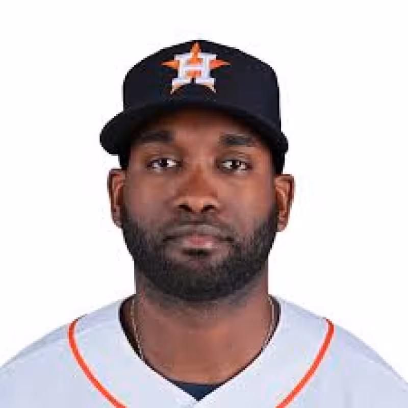 Yordan Alvarez homers, drives in three in loss to Seattle