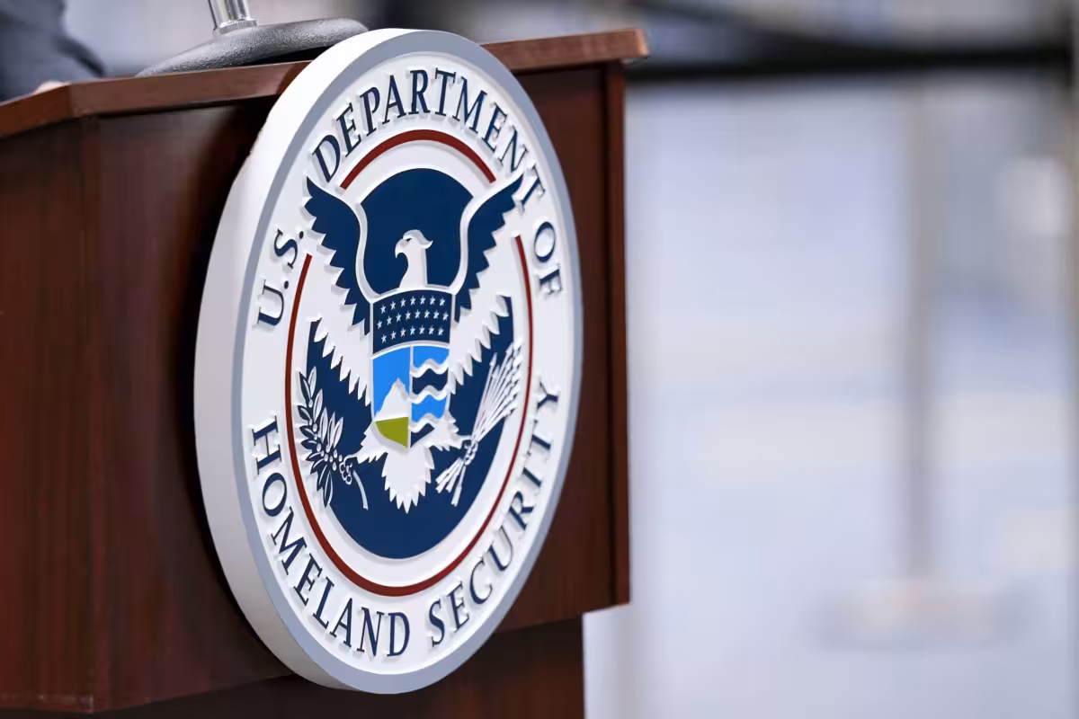 Dhs Shutdown Pay Uncertainty eases as DHS recalls furloughed staff