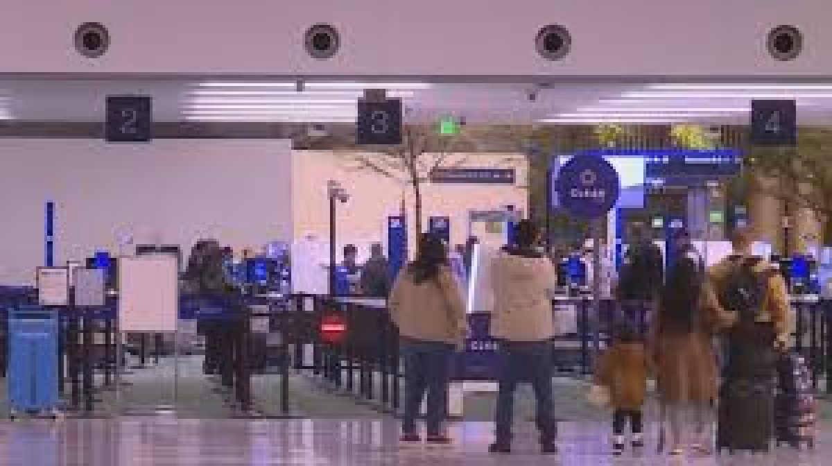 Dhs Furloughed Employees Recalled as Shutdown Pay Fix Spreads