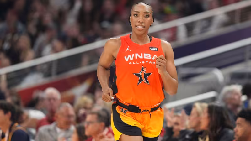 Valkyries re-sign All-Star Kayla Thornton to 1-year deal