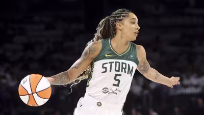 Golden State Valkyries Roster Adds Gabby Williams in Free Agency