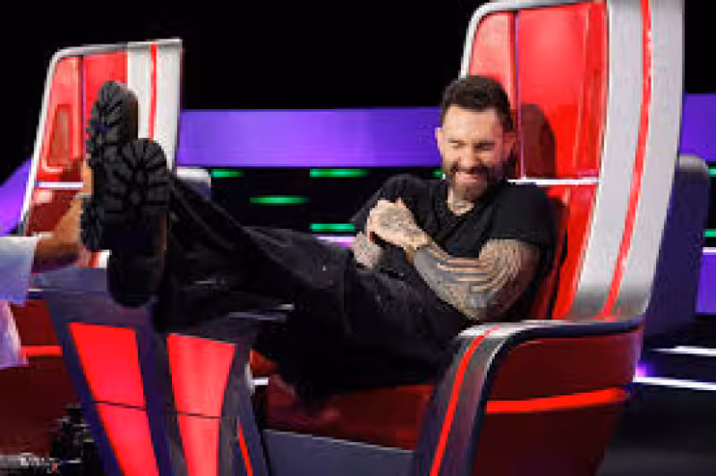 Adam Levine Changed Up His Hair & Debuted a Fresh Buzzed Look on The Voice — PHOTOS
