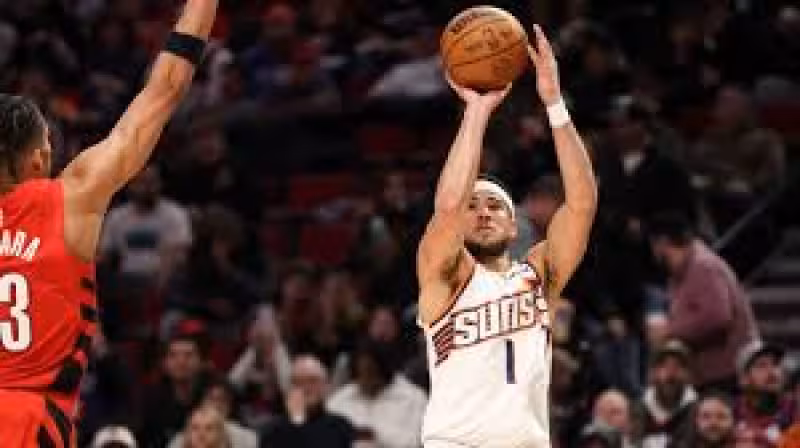 Redick gives no Doncic update as Lakers' playoff prep begins