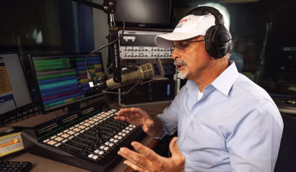 Radio Personality Bob Labbe honored by Alabama Broadcasters Association