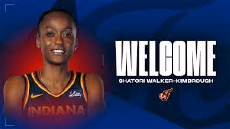 Indiana Fever Sign Guard Shatori Walker-Kimbrough