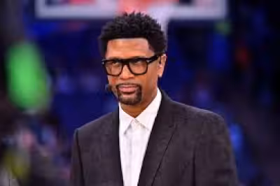 Jalen Rose shuts down Steve Harvey hairpiece comparison in blunt reply