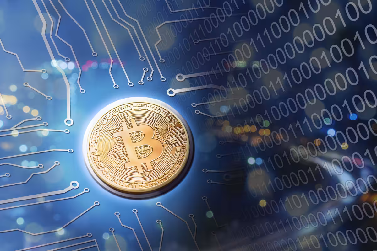 Mstr Stock rebounds to $143 as bearish chart pattern still points lower