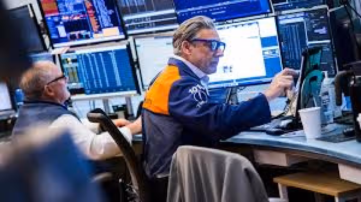 S&p 500 Today: Gene Sperling Says Iran Conflict Is Roiling Markets