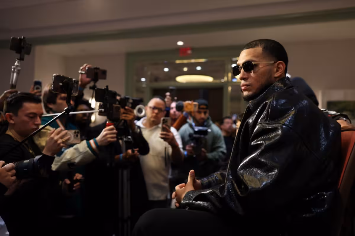 David Benavidez says an Oleksandr Usyk fight could come one day