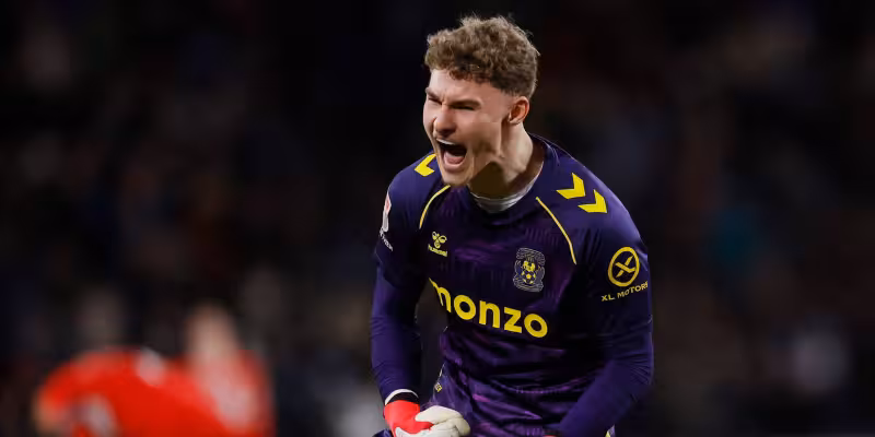 Carl Rushworth, Leeds United update emerges - Coventry City and Ipswich Town will be watching