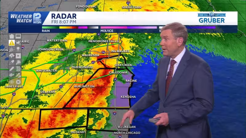 Severe storms to bring possible tornadoes, flooding to SE Wisconsin