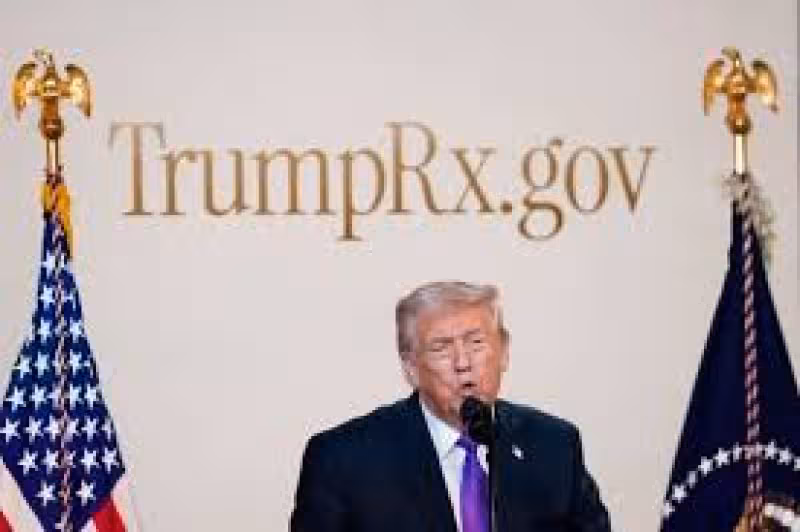 Drugmakers raised prices on hundreds of meds despite Trump deals, Senate Democrats' report finds