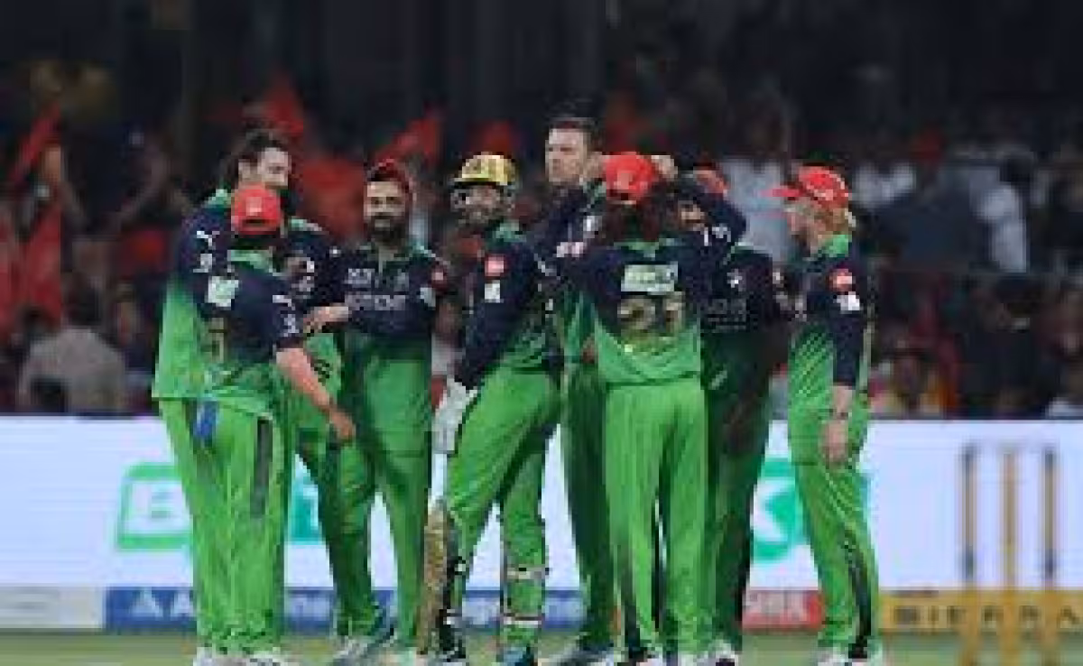 Cricinfo: Delhi Capitals stun RCB with late Miller blast in Bengaluru