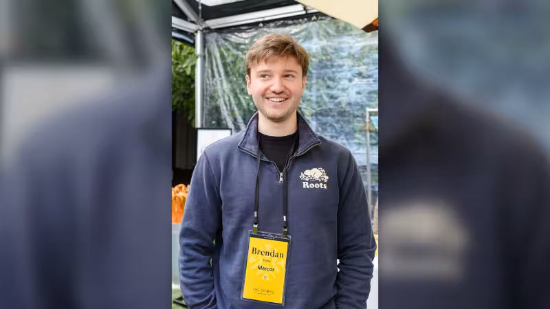 Peter Thiel's 22-year-old protégés run a $10 billion startup that pays doctors and lawyers $2M a day to train their AI replacements