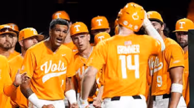 Ole Miss Baseball tops Tennessee 8-1 to clinch first series win in Knoxville since 2016