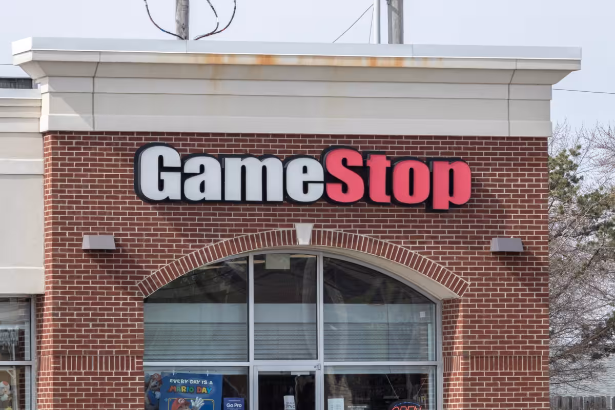 Gme’s $9 billion cash pile faces hard questions over debt and valuation