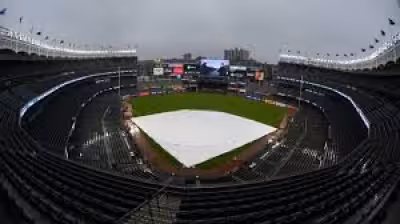 Royals - Yankees rain delay raises sportsbook rules before Sunday start