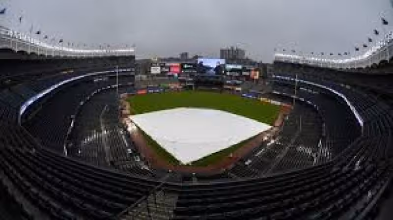 Royals - Yankees rain delay raises sportsbook rules before Sunday start