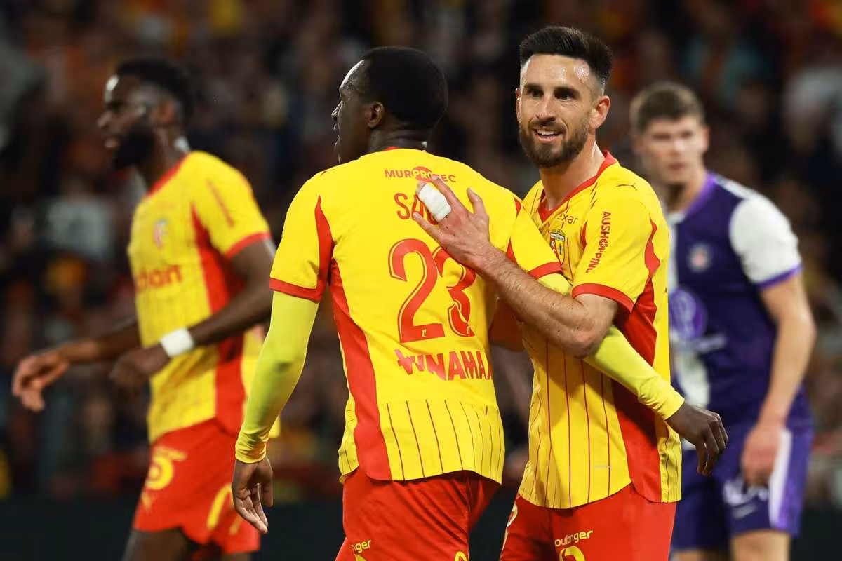 Lens - Toulouse: Ganiou seals 3-2 comeback as Lens close on PSG