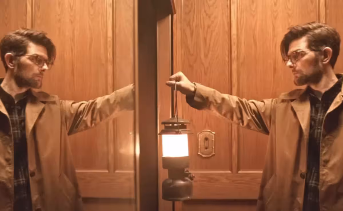 Adam Scott leads Hokum as Damian McCarthy dodges The Shining trap