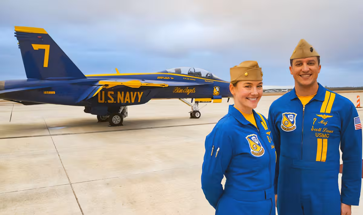 Auburn University posts Blue Angels campus flyover page