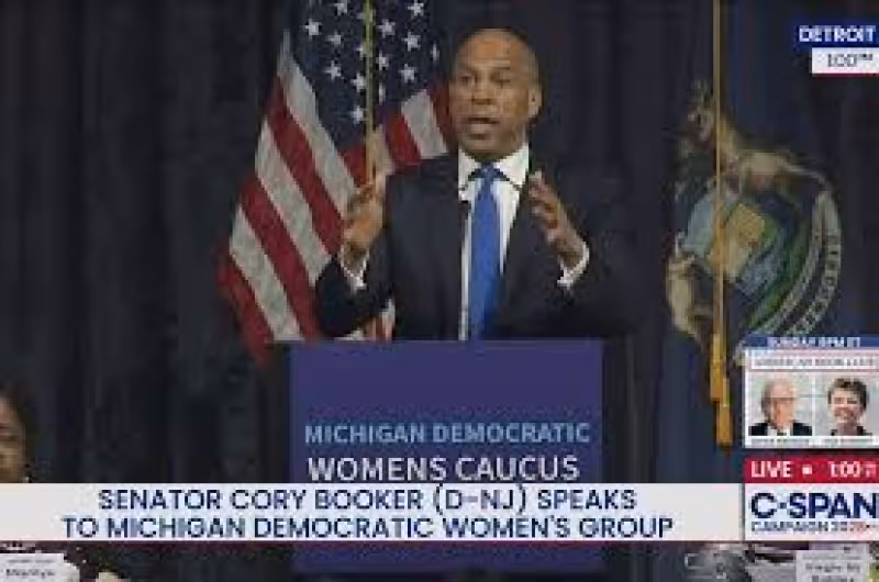Cory Booker appears at Michigan Democratic luncheon as C-SPAN notes book links
