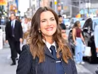 Drew Barrymore asks Ramy Youssef for dating advice in playful on-air exchange