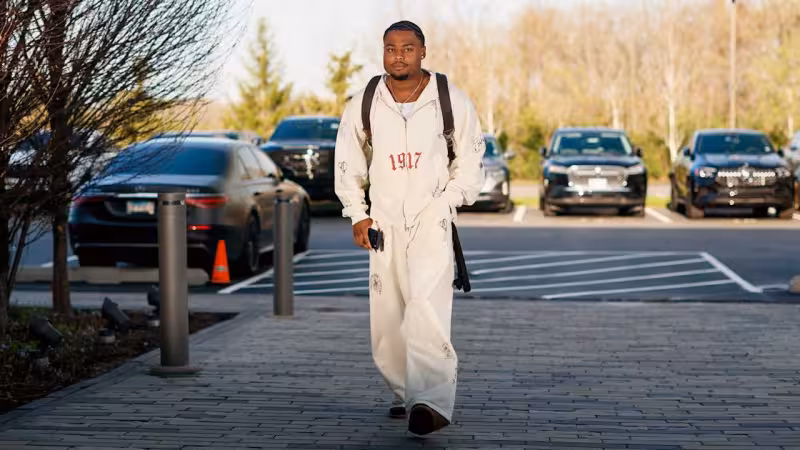 Coby Bryant joins Bears offseason program after sleepless first night
