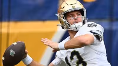Marcus Freeman, Notre Dame use jersey scrimmage to sort out spring roles