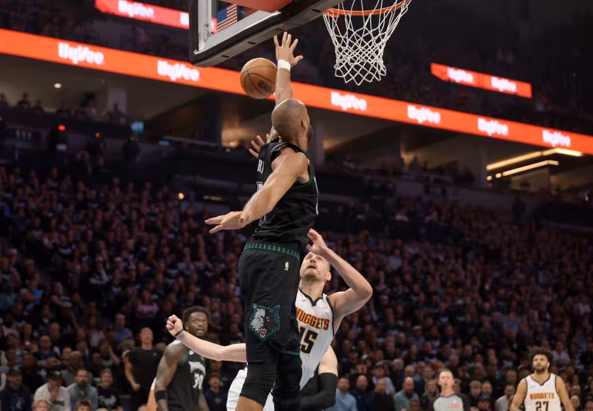 Timberwolves Score series-tying win as McDaniels, DiVincenzo praise Flight White